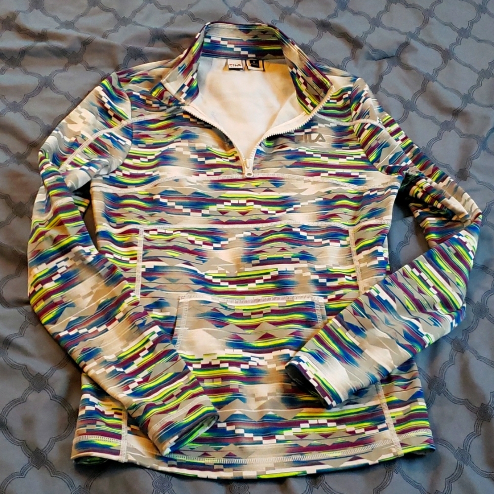 Fila light weight pullover